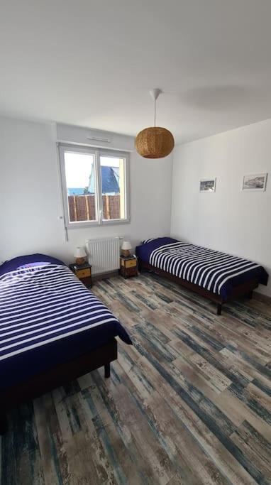 Maison Neuve - Ty Thuya - 4 Personnes Saint-Méloir-des-Ondes Екстериор снимка